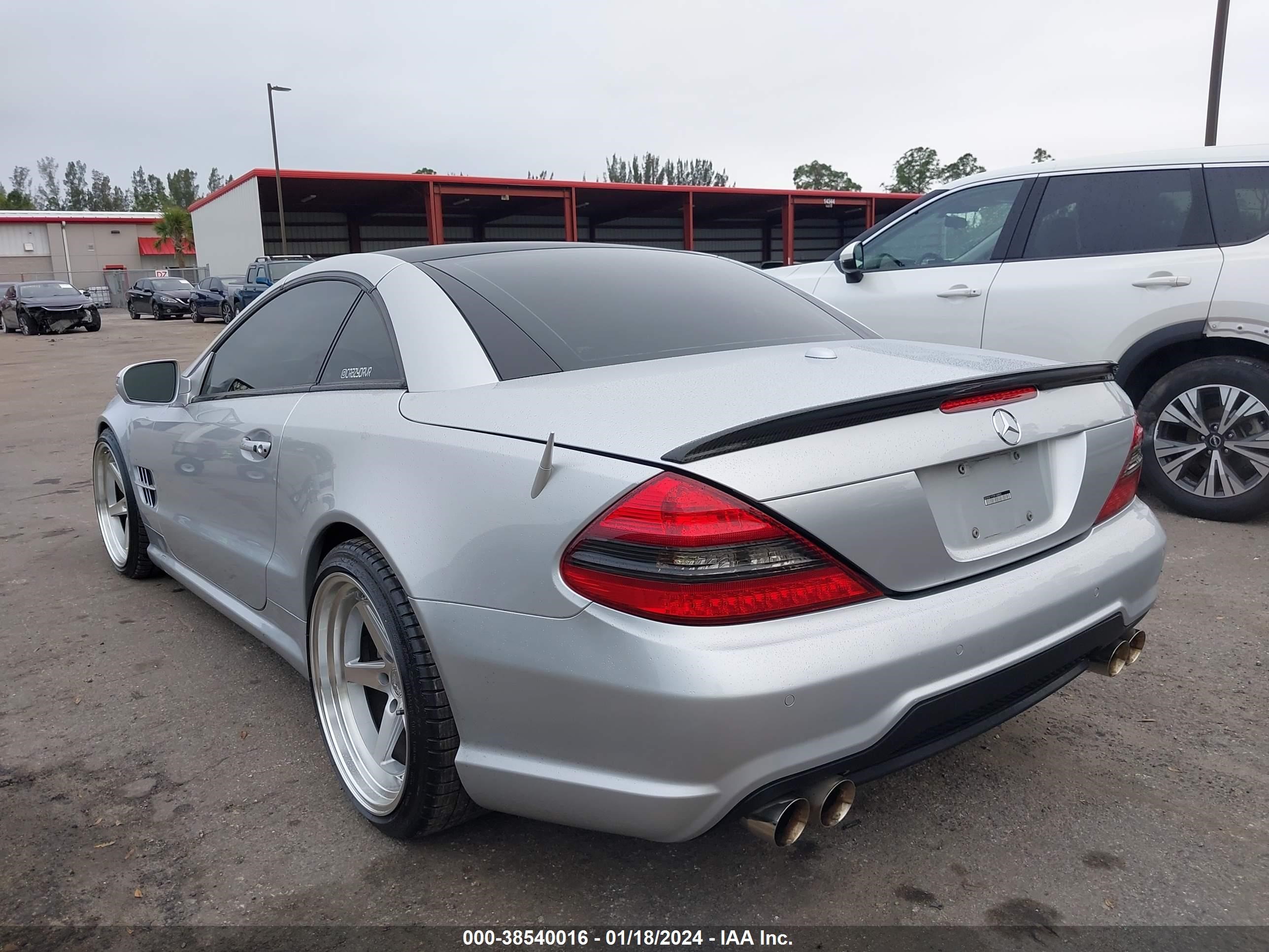 Photo 2 VIN: WDBSK71F59F148801 - MERCEDES-BENZ SL-KLASSE 