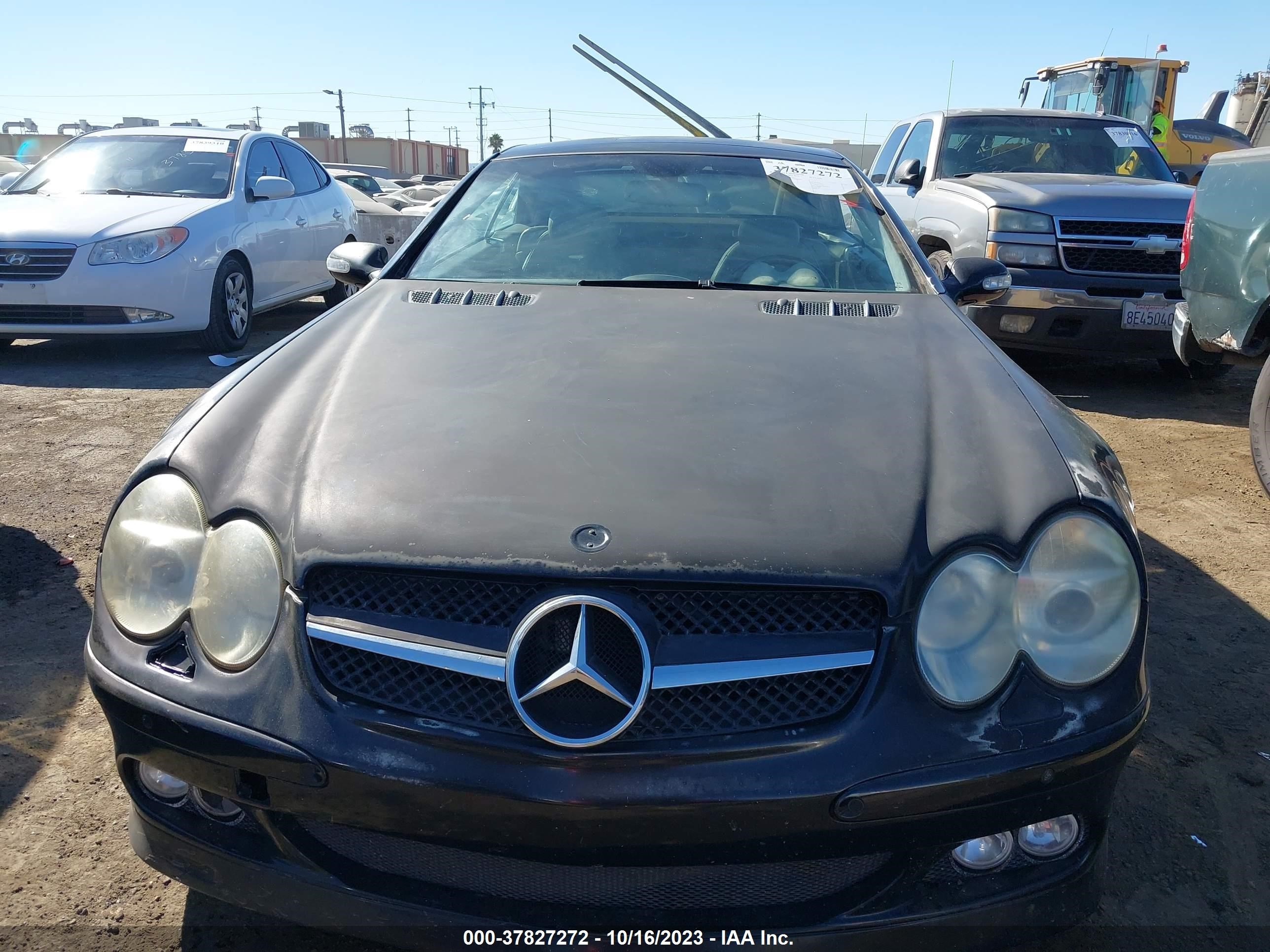 Photo 11 VIN: WDBSK74F83F050073 - MERCEDES-BENZ SL-KLASSE 