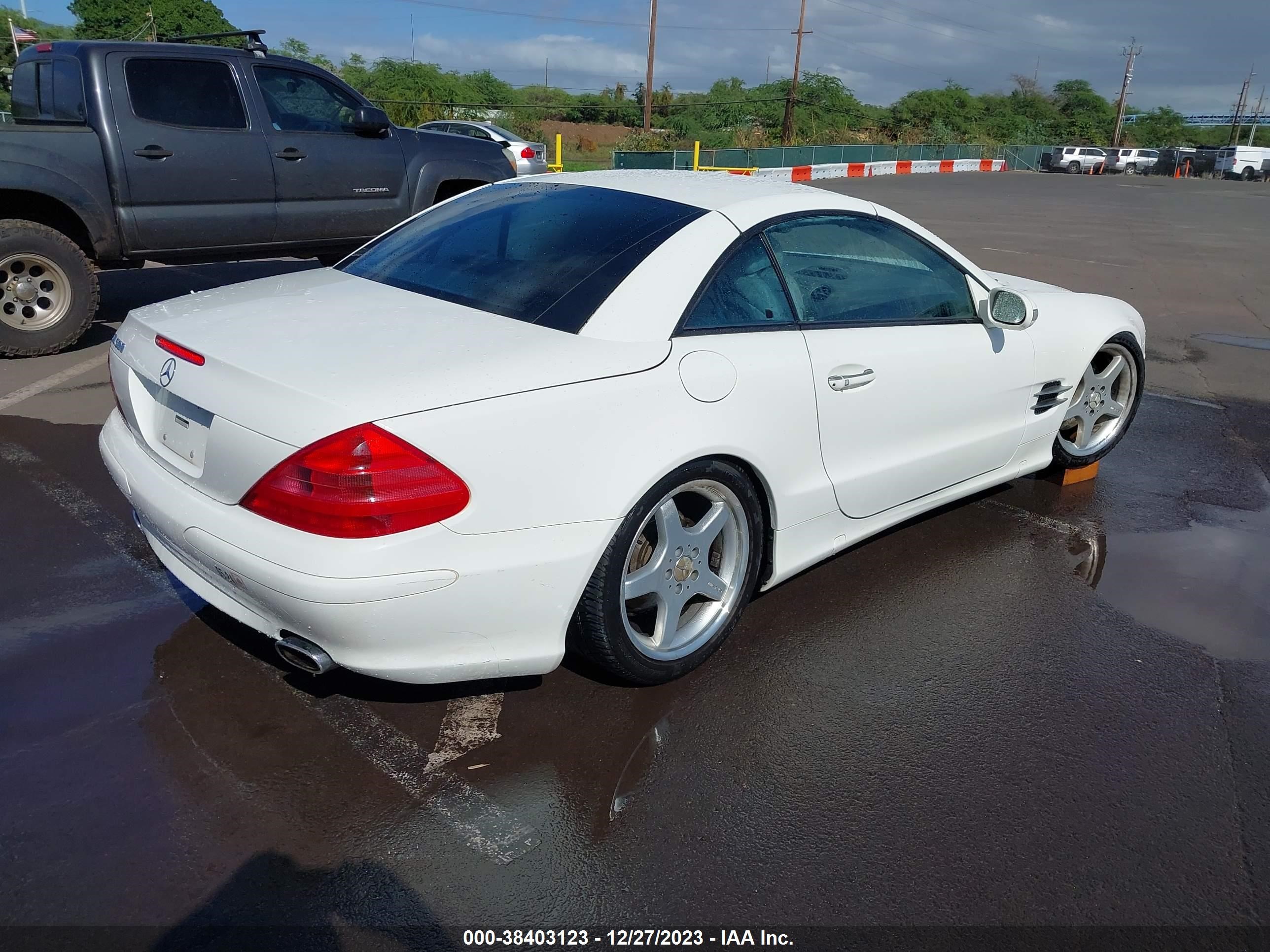 Photo 3 VIN: WDBSK75F43F018557 - MERCEDES-BENZ SL-KLASSE 