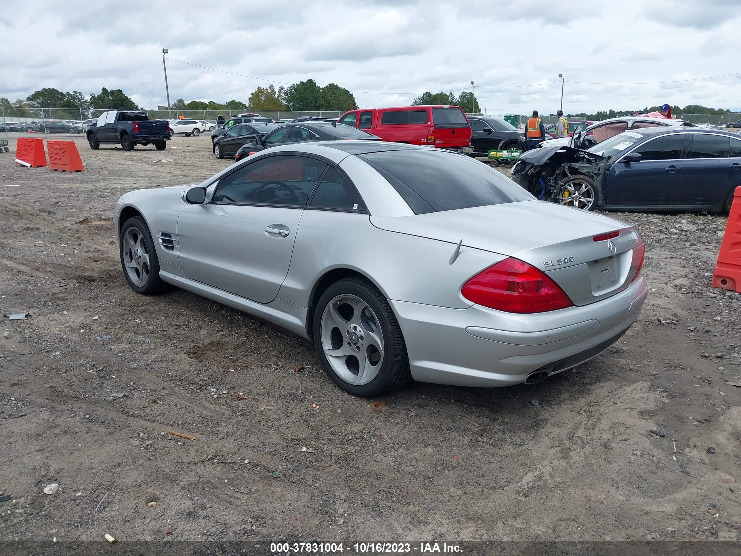 Photo 2 VIN: WDBSK75F84F066872 - MERCEDES-BENZ SL-KLASSE 