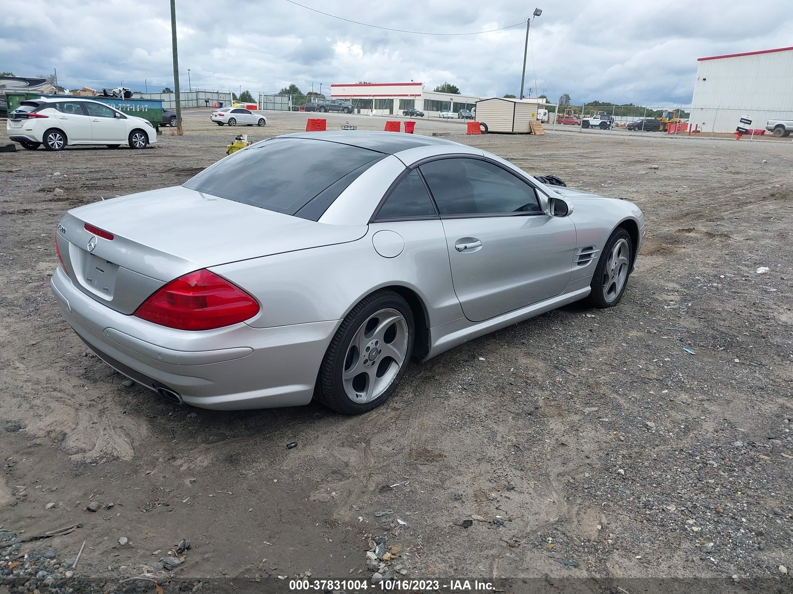 Photo 3 VIN: WDBSK75F84F066872 - MERCEDES-BENZ SL-KLASSE 