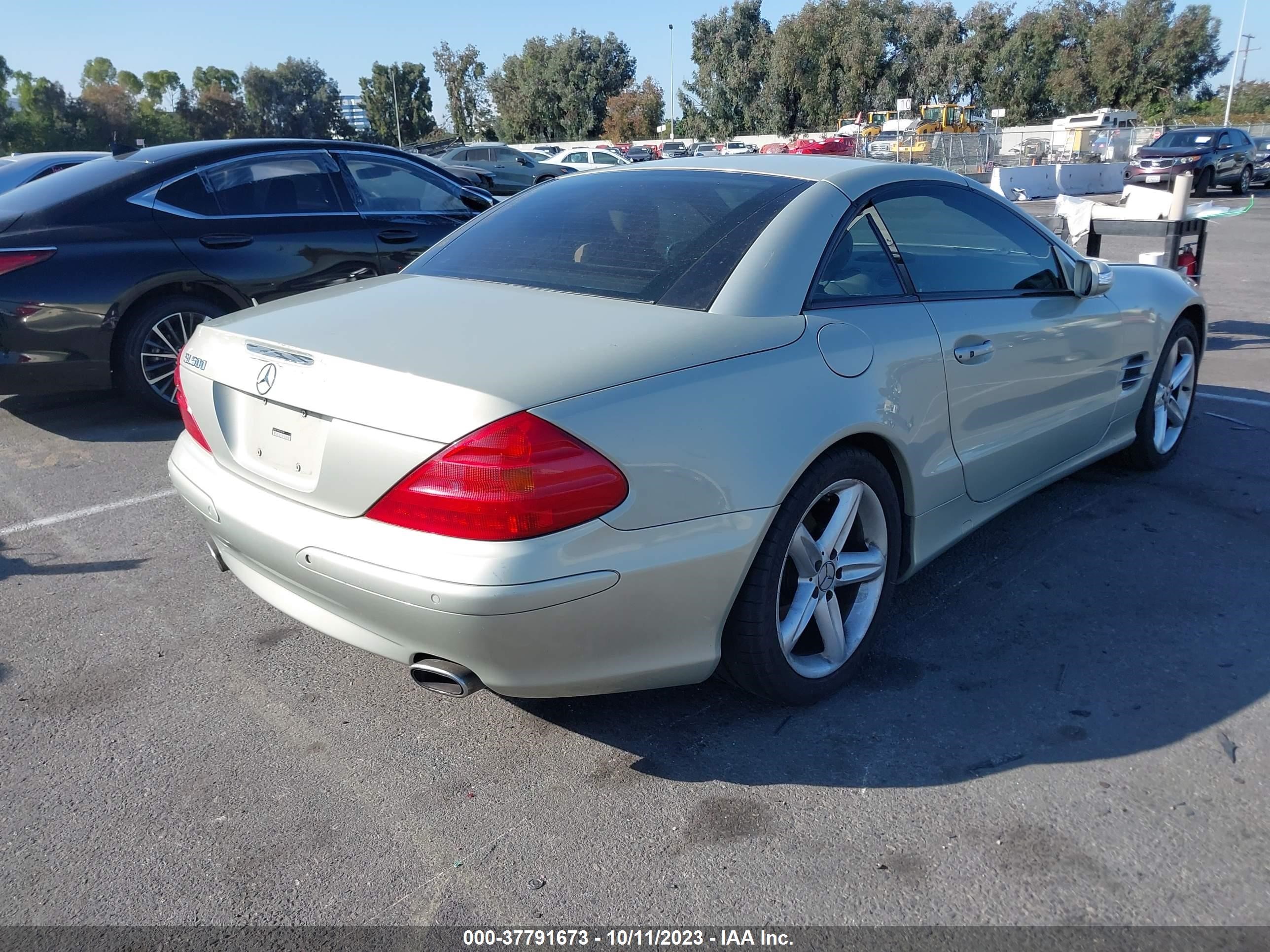 Photo 3 VIN: WDBSK75F85F092387 - MERCEDES-BENZ SL-KLASSE 