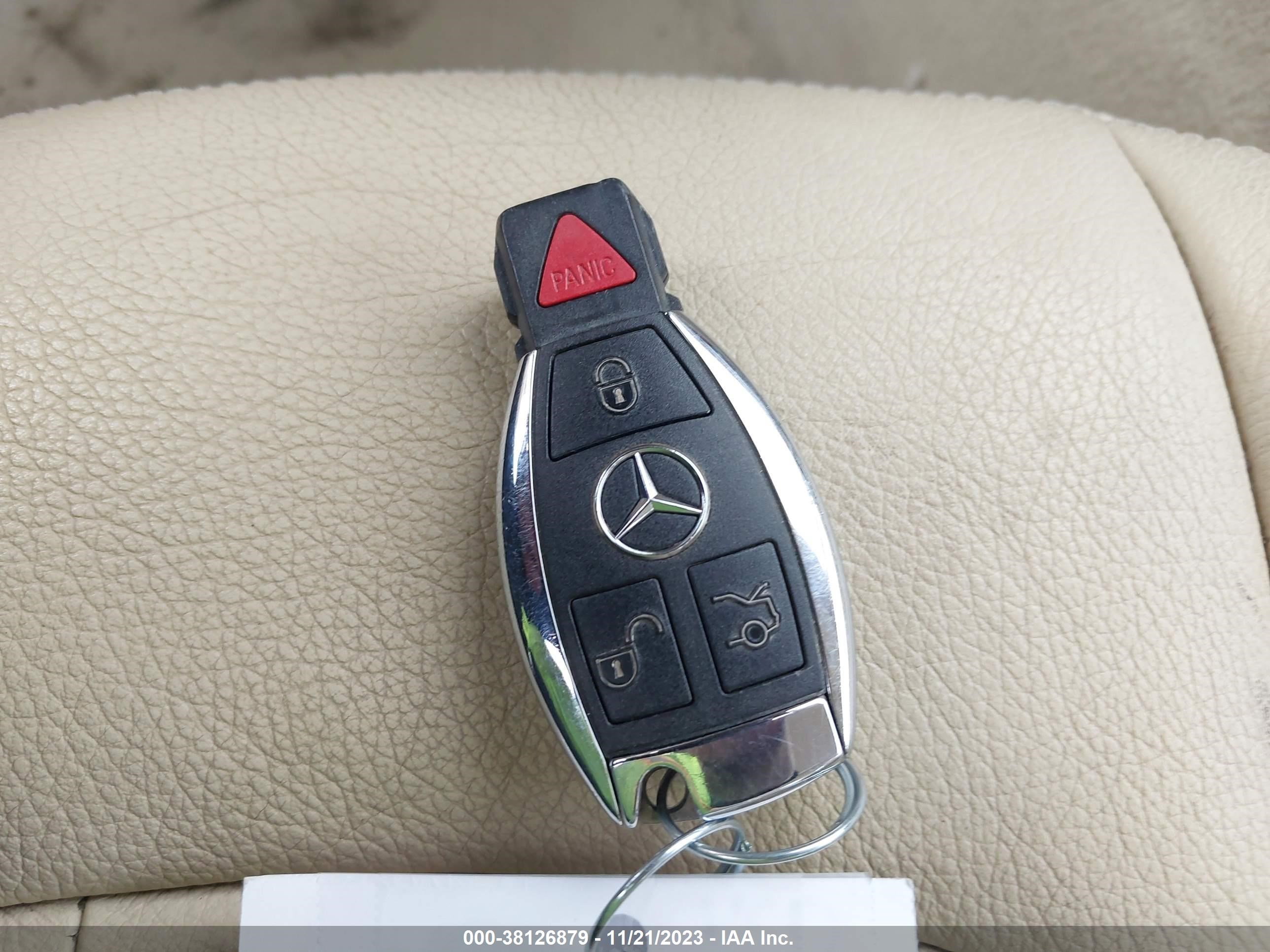 Photo 10 VIN: WDBTJ56H59F268152 - MERCEDES-BENZ NULL 