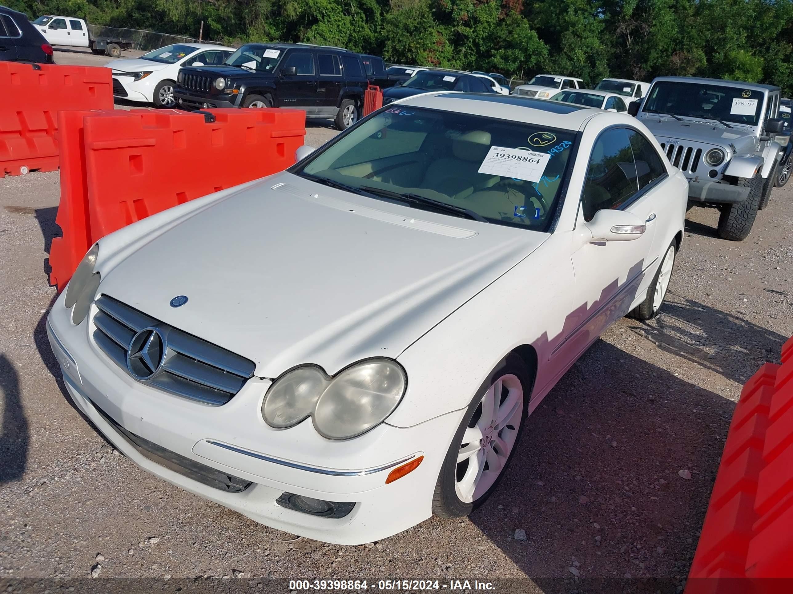 Photo 2 VIN: WDBTJ56JX6F174993 - MERCEDES-BENZ NULL 