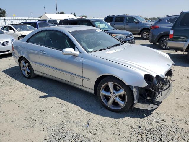 Photo 3 VIN: WDBTJ65J64F105352 - MERCEDES-BENZ CLK 320C 