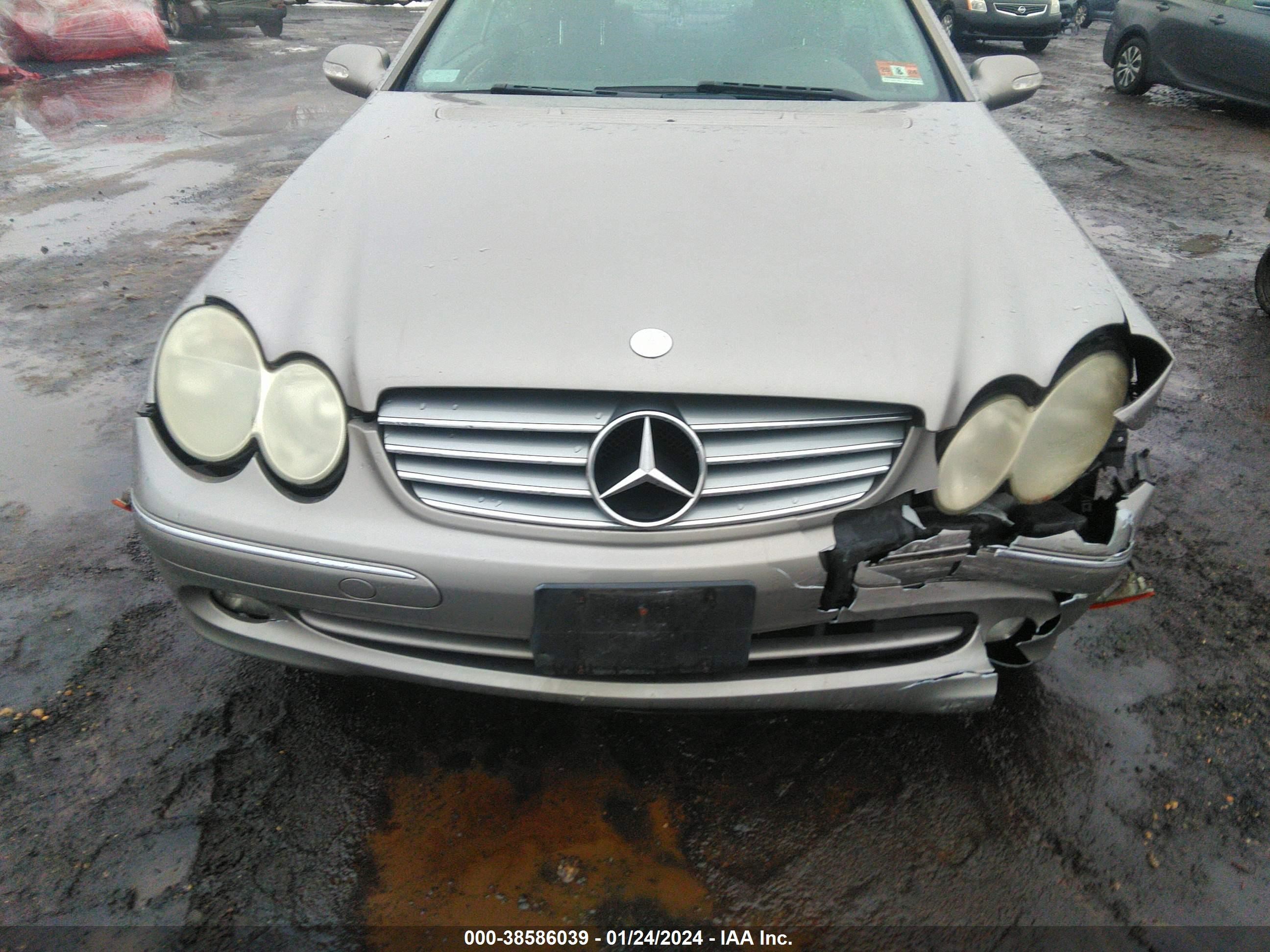 Photo 5 VIN: WDBTJ65J74F111547 - MERCEDES-BENZ CLK-KLASSE 