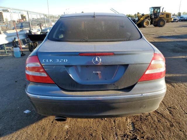 Photo 5 VIN: WDBTJ65J74F115243 - MERCEDES-BENZ CLK 320C 