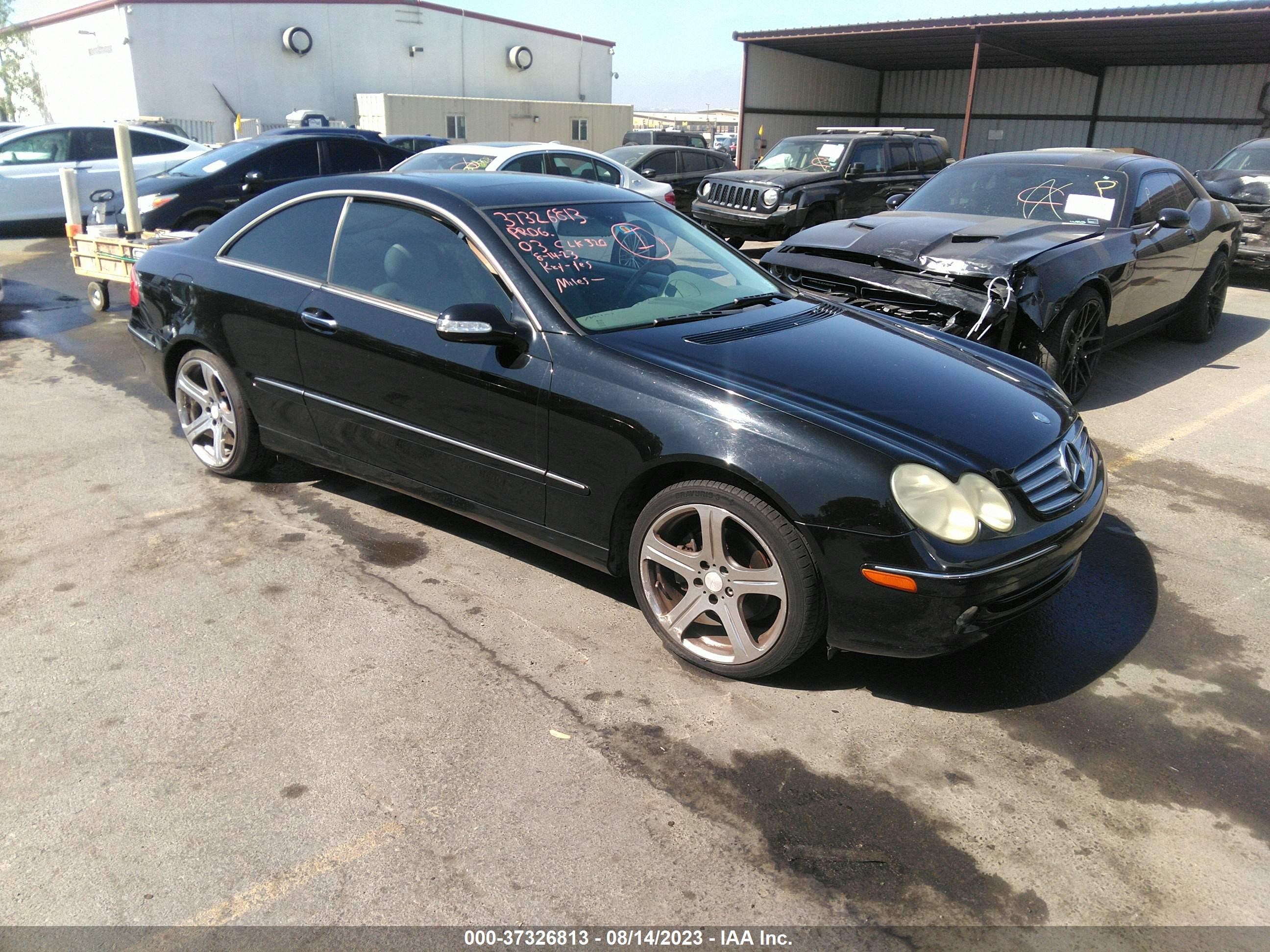 Photo 0 VIN: WDBTJ65J83F015425 - MERCEDES-BENZ CLK-KLASSE 