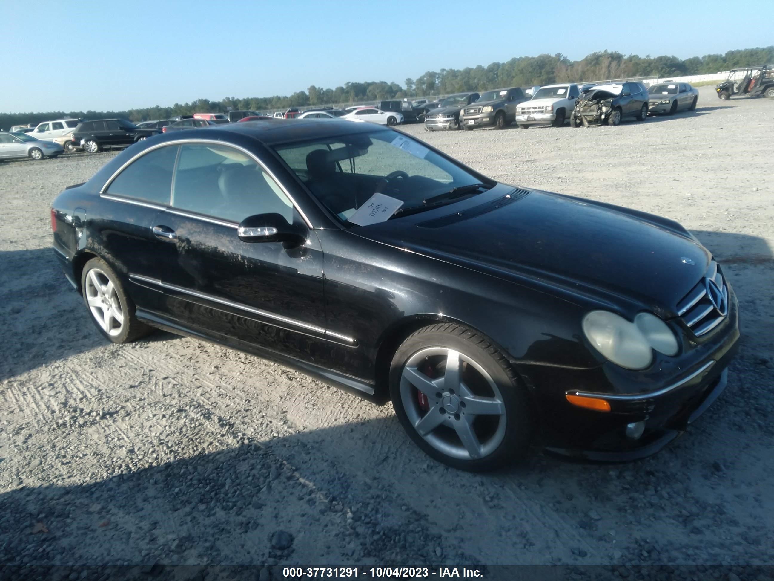 Photo 0 VIN: WDBTJ72HX7F210715 - MERCEDES-BENZ CLK-KLASSE 