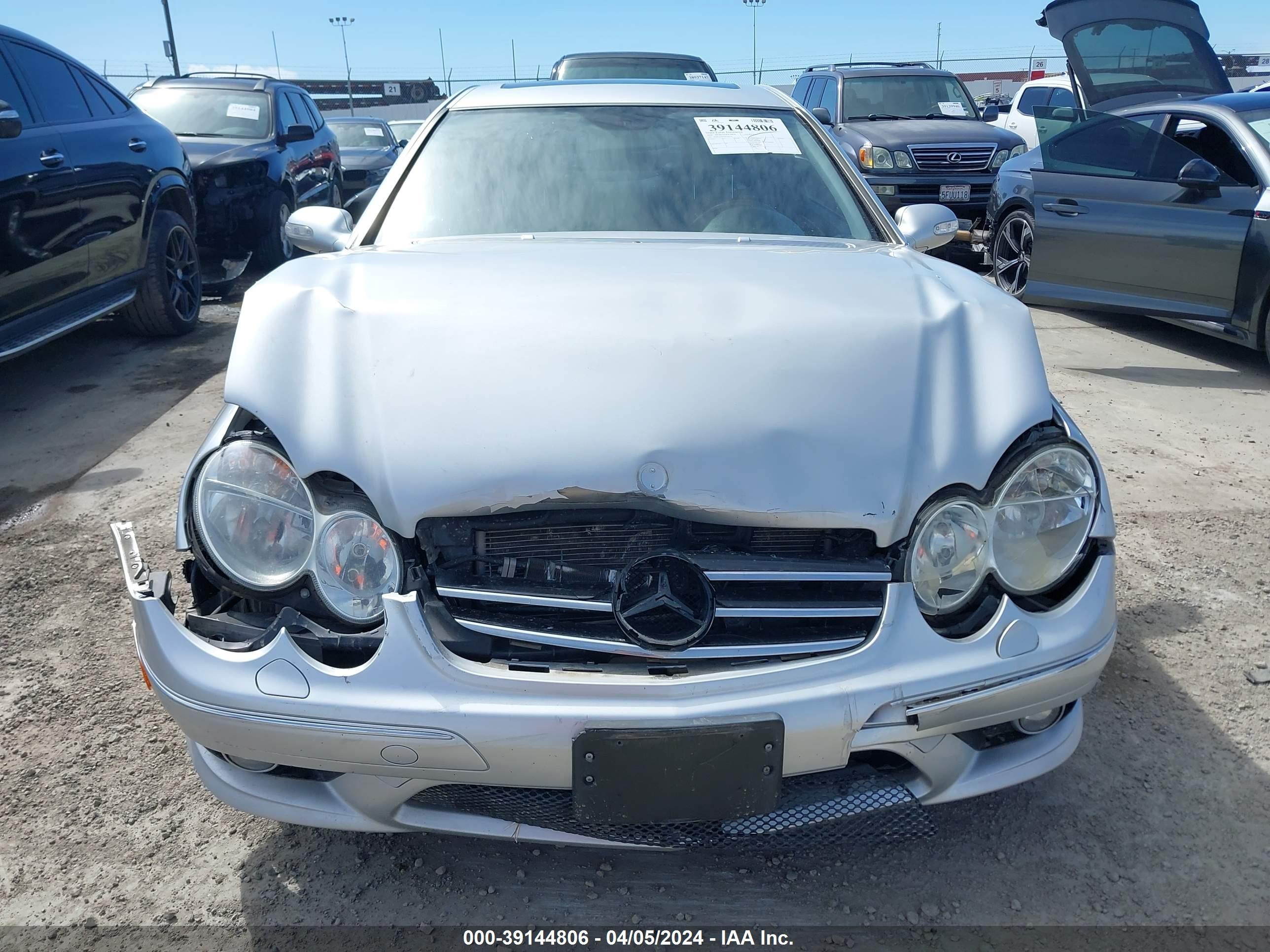 Photo 11 VIN: WDBTJ75H26F194536 - MERCEDES-BENZ NULL 