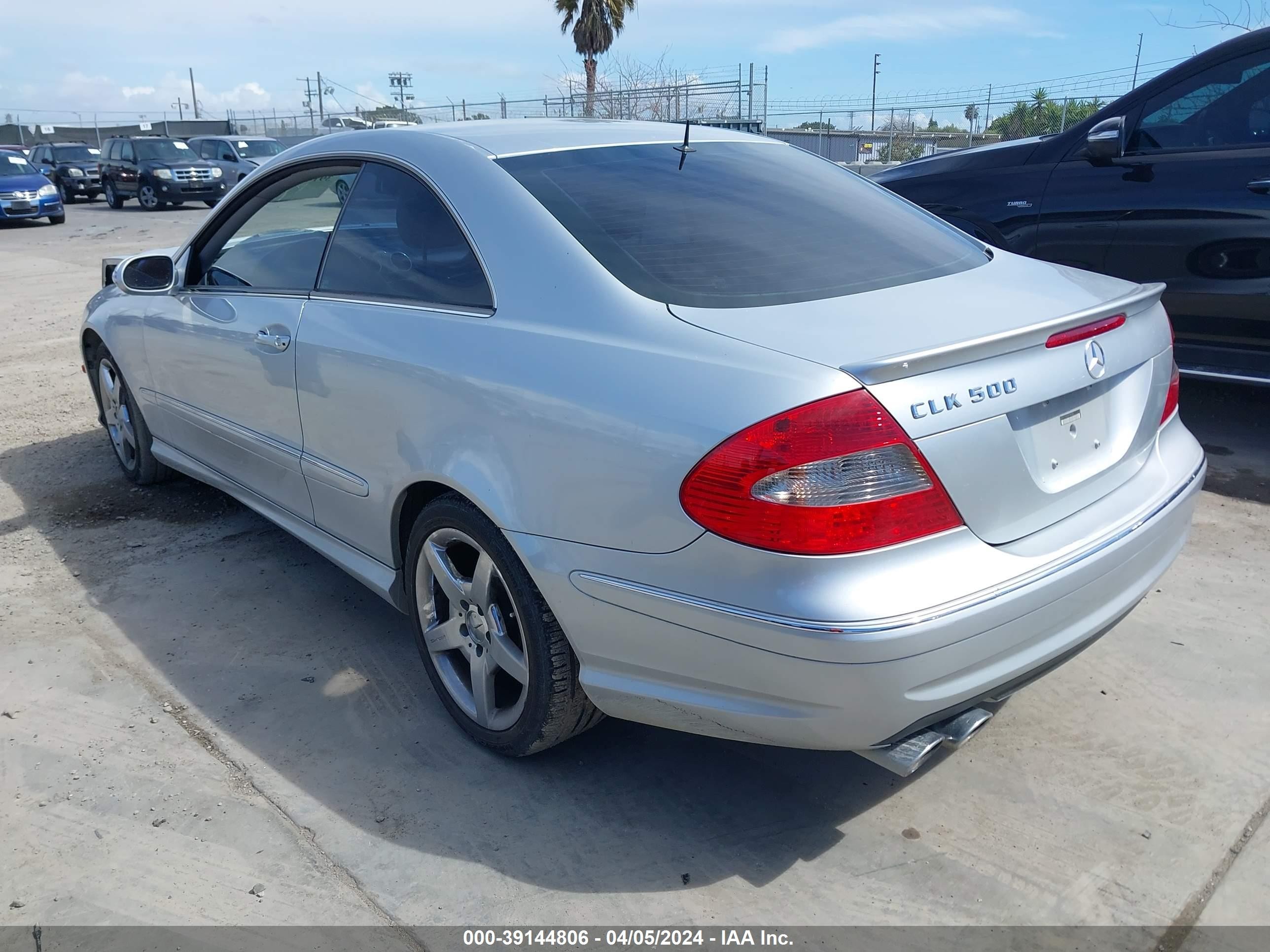 Photo 2 VIN: WDBTJ75H26F194536 - MERCEDES-BENZ NULL 