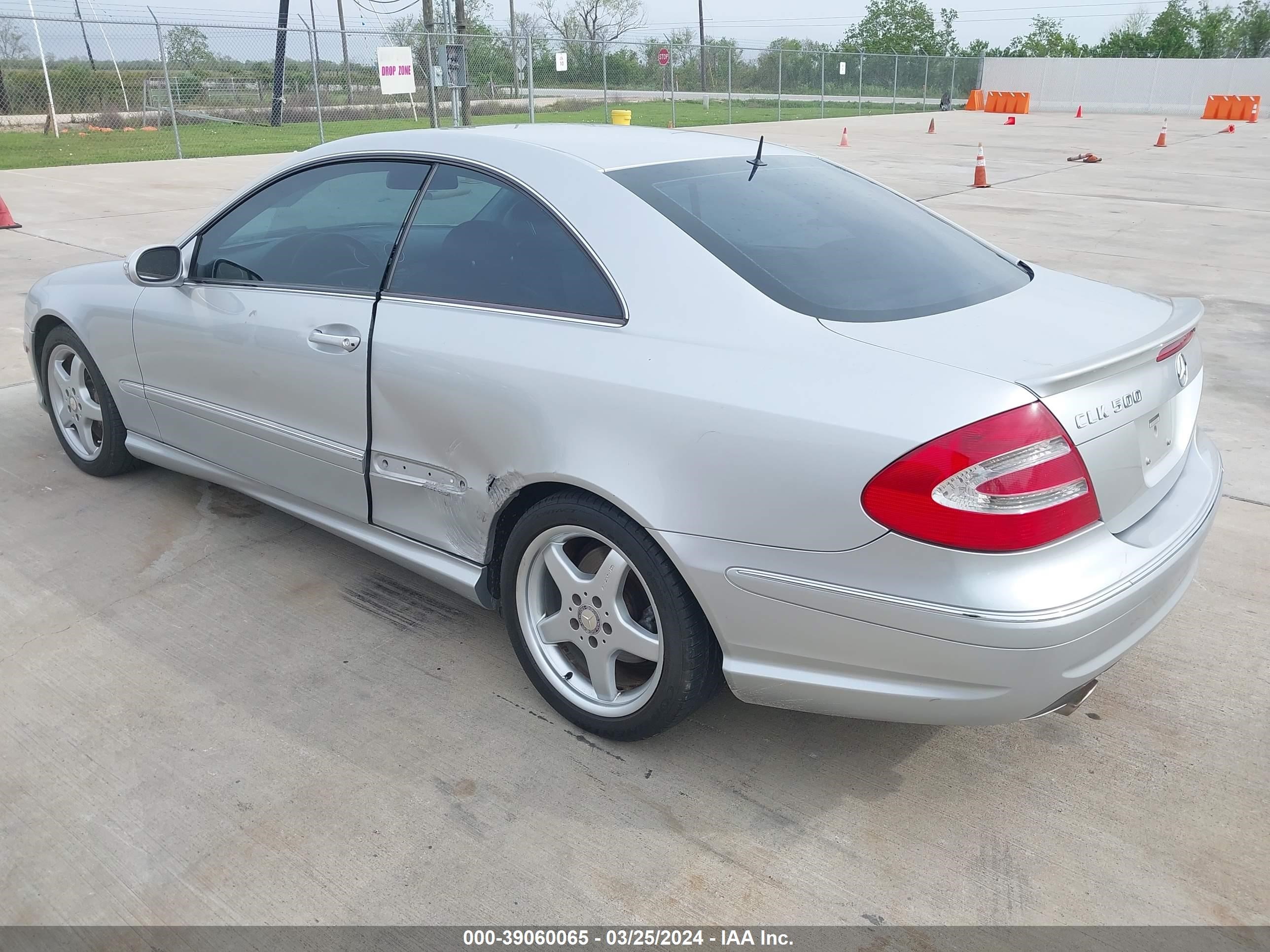 Photo 2 VIN: WDBTJ75J14F068314 - MERCEDES-BENZ NULL 