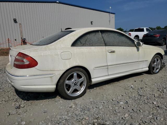 Photo 2 VIN: WDBTJ75J84F068374 - MERCEDES-BENZ CLK-CLASS 