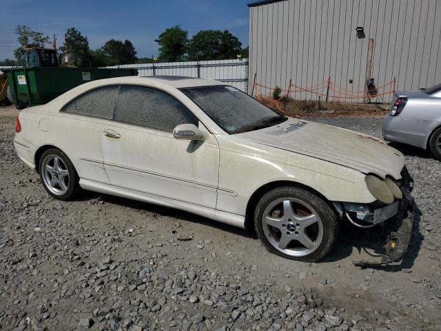 Photo 3 VIN: WDBTJ75J84F068374 - MERCEDES-BENZ CLK-CLASS 