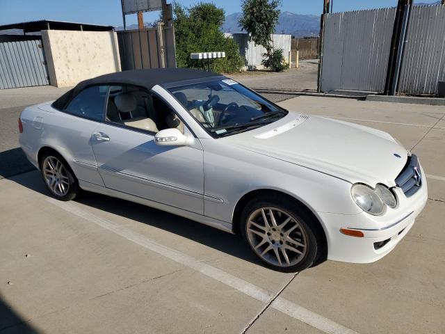 Photo 3 VIN: WDBTK56F28F249181 - MERCEDES-BENZ CLK-CLASS 