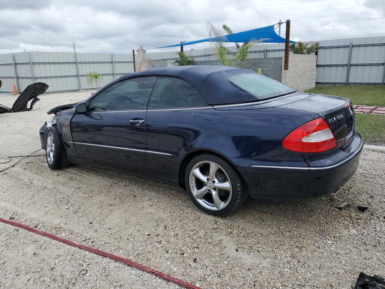 Photo 1 VIN: WDBTK56F37T083737 - MERCEDES-BENZ CLK-KLASSE 