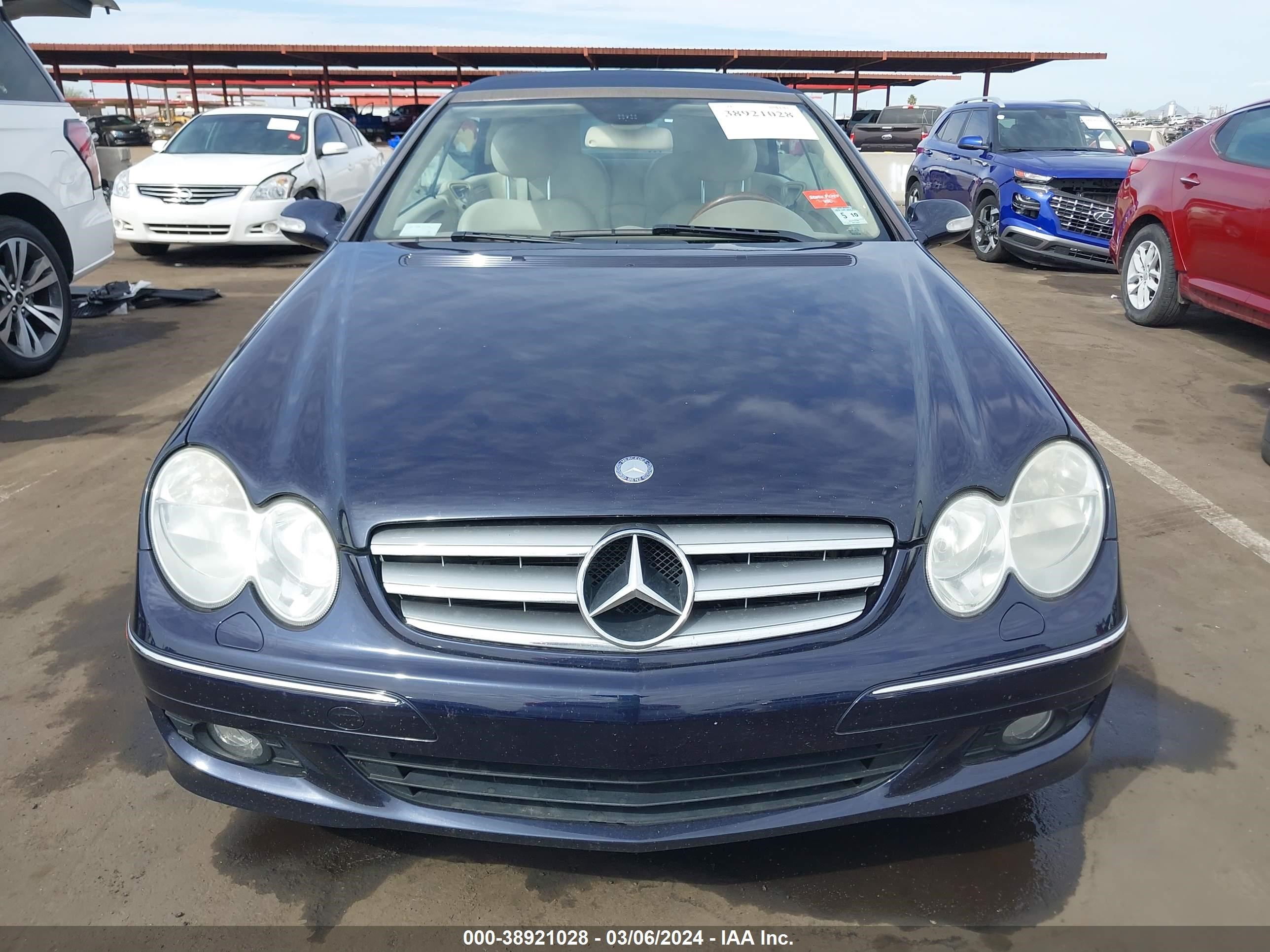 Photo 12 VIN: WDBTK56GX6T070801 - MERCEDES-BENZ NULL 