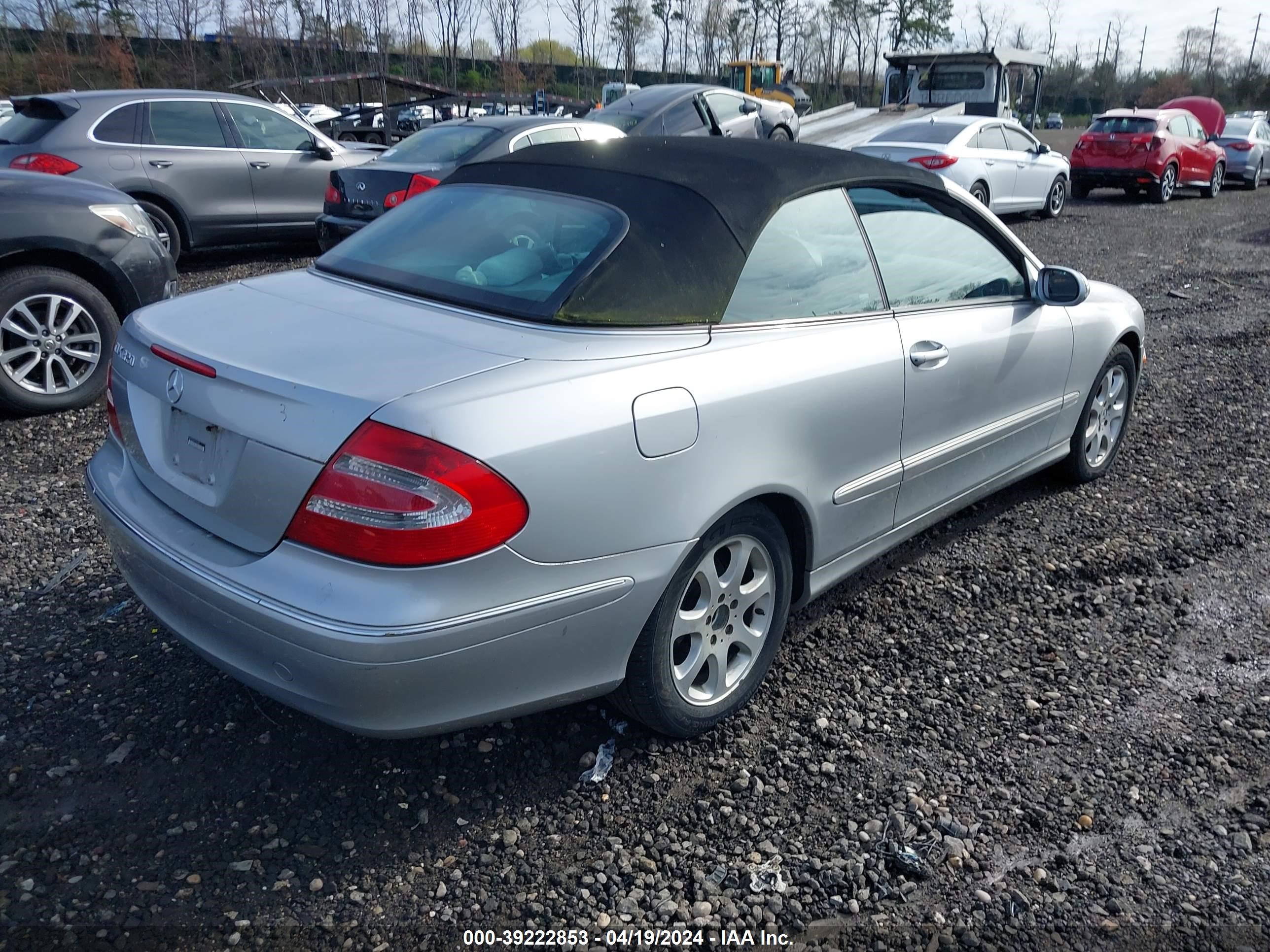 Photo 3 VIN: WDBTK65G04T020249 - MERCEDES-BENZ CLK-KLASSE 