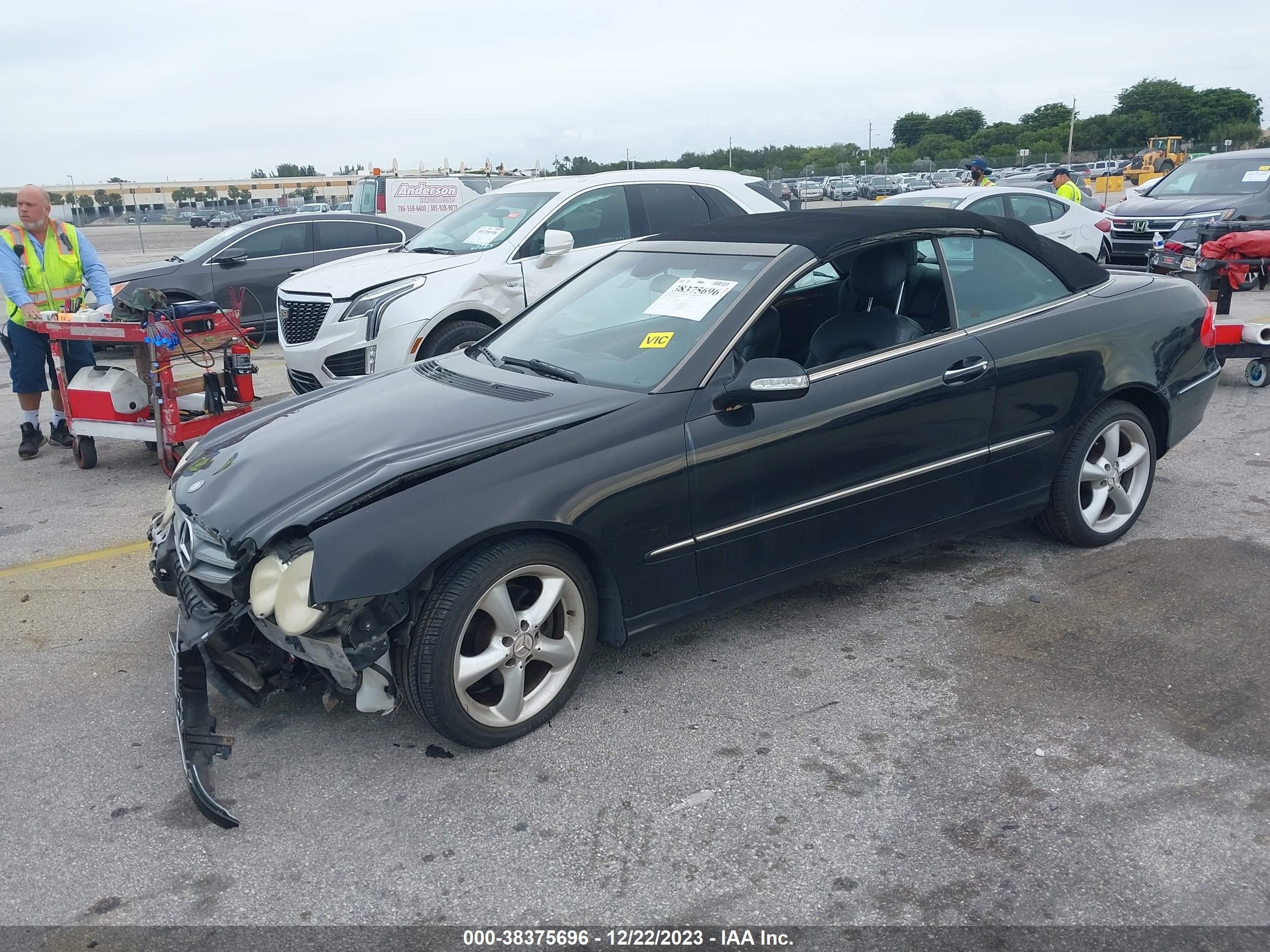 Photo 1 VIN: WDBTK65G55T036299 - MERCEDES-BENZ CLK-KLASSE 