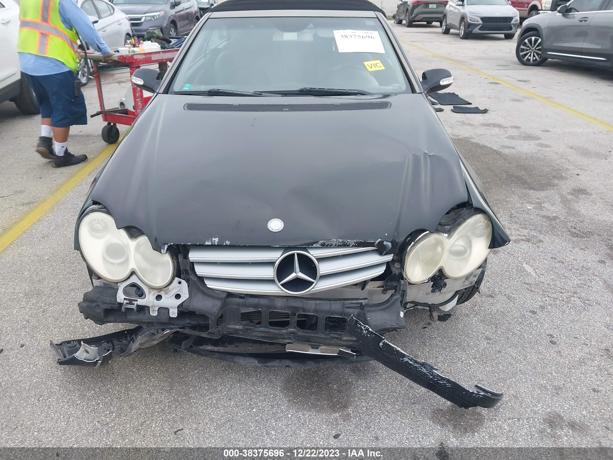 Photo 11 VIN: WDBTK65G55T036299 - MERCEDES-BENZ CLK-KLASSE 