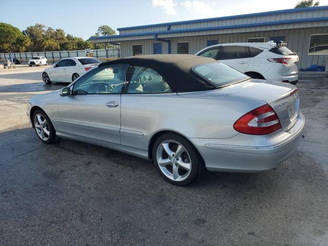 Photo 1 VIN: WDBTK65J45F134556 - MERCEDES-BENZ CLK 320 