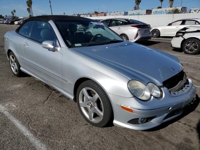 Photo 3 VIN: WDBTK72F27T076330 - MERCEDES-BENZ CLK 550 