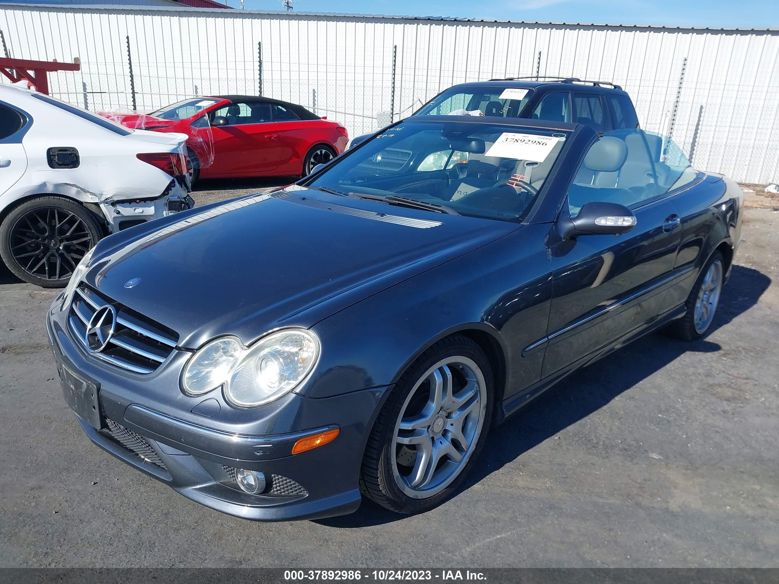 Photo 1 VIN: WDBTK72F48T089601 - MERCEDES-BENZ CLK-KLASSE 