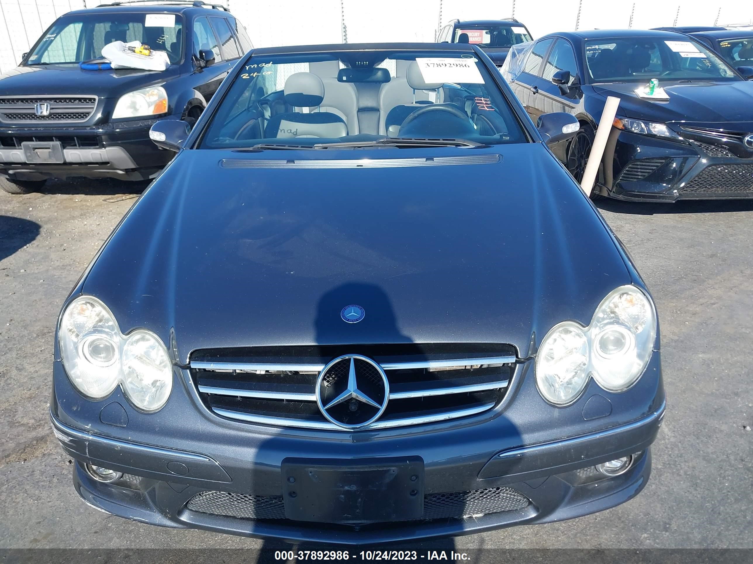 Photo 11 VIN: WDBTK72F48T089601 - MERCEDES-BENZ CLK-KLASSE 