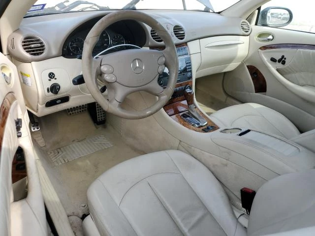 Photo 7 VIN: WDBTK72GX7T075239 - MERCEDES-BENZ CLK 550 