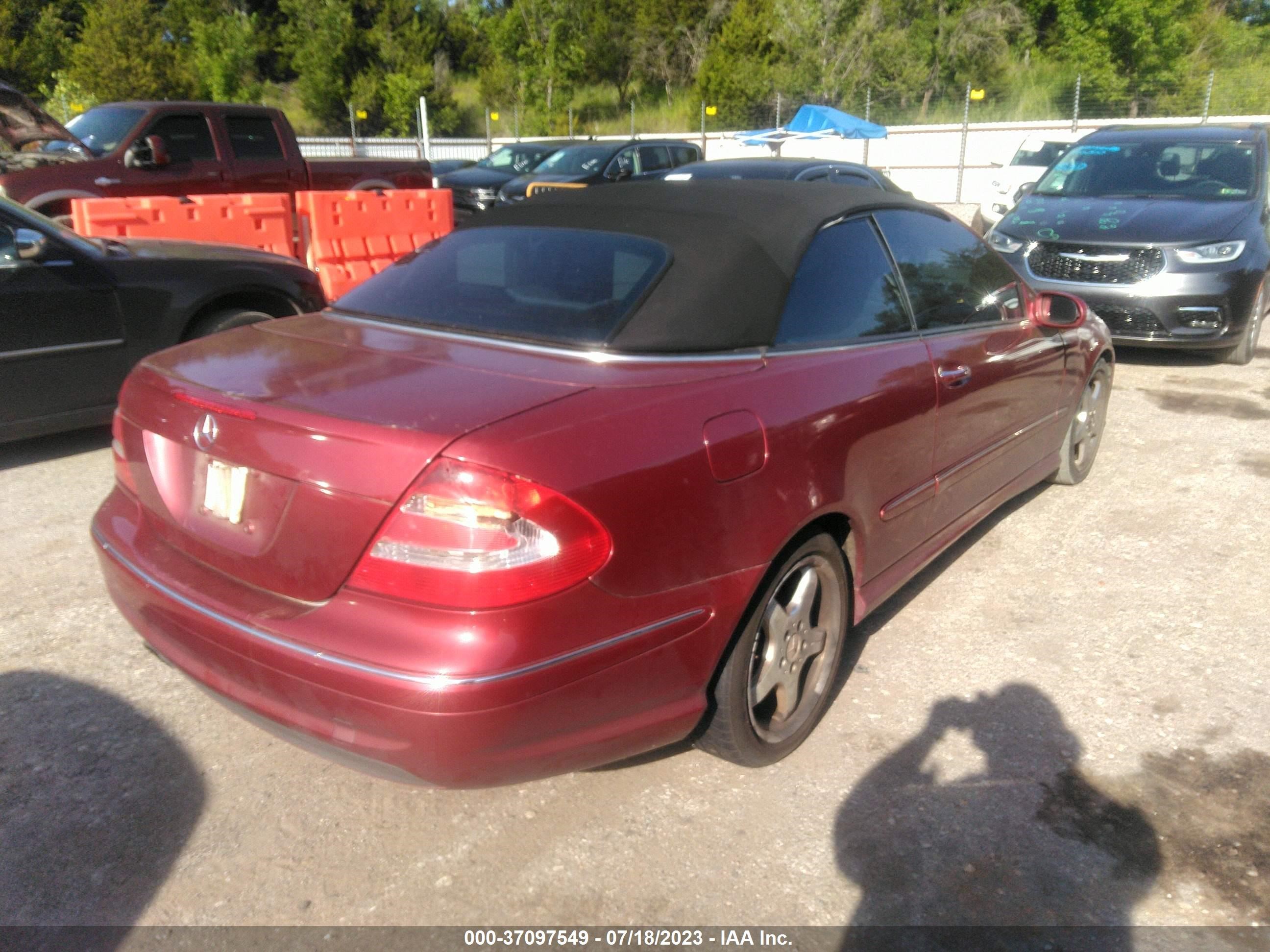 Photo 3 VIN: WDBTK75G34T007551 - MERCEDES-BENZ NULL 