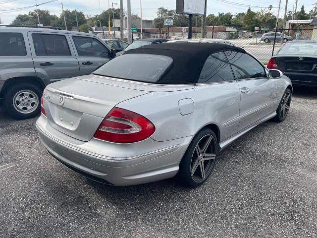 Photo 3 VIN: WDBTK75G94T010924 - MERCEDES-BENZ CLK-CLASS 