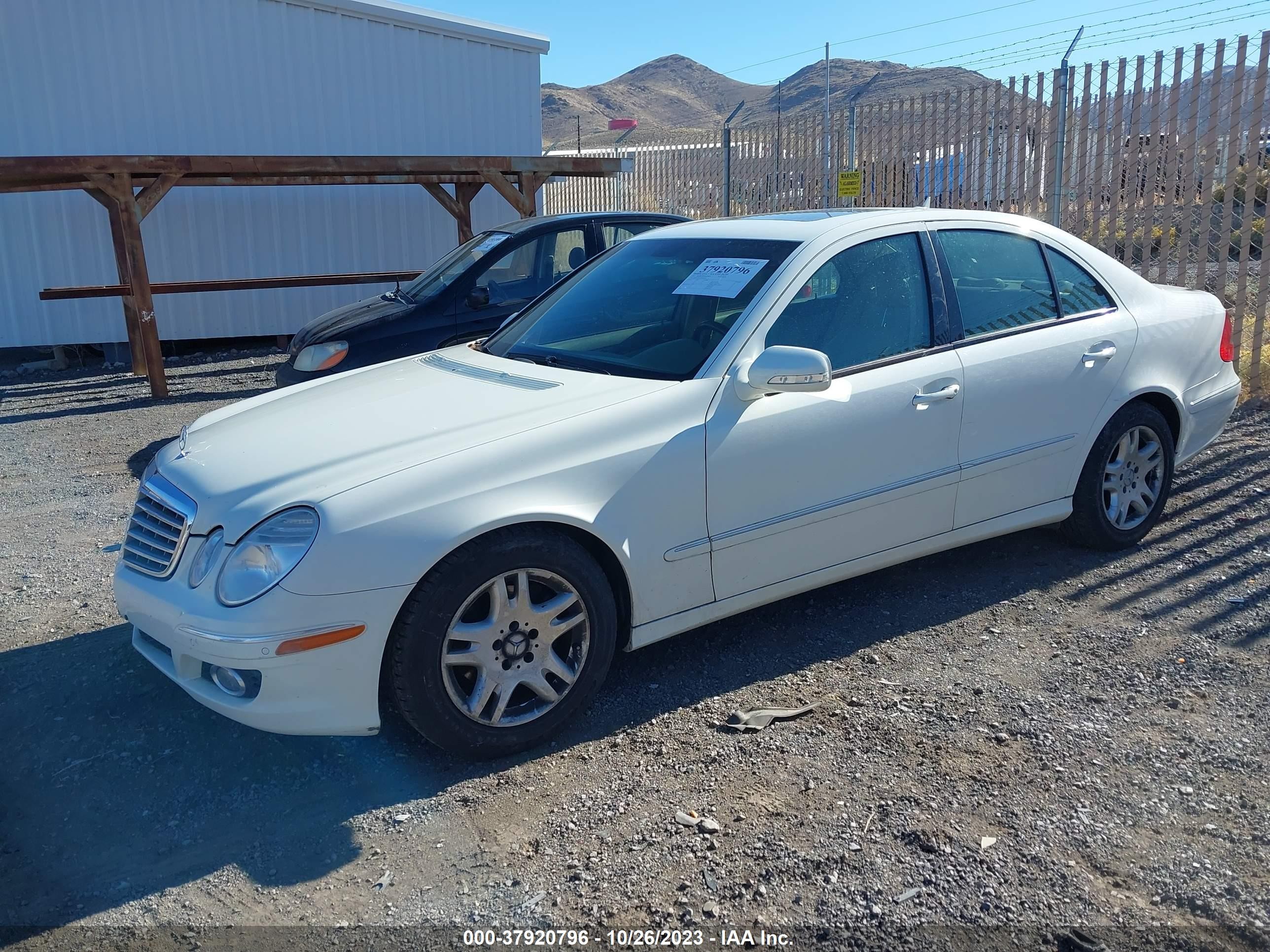 Photo 1 VIN: WDBUF22X27B067931 - MERCEDES-BENZ E-KLASSE 