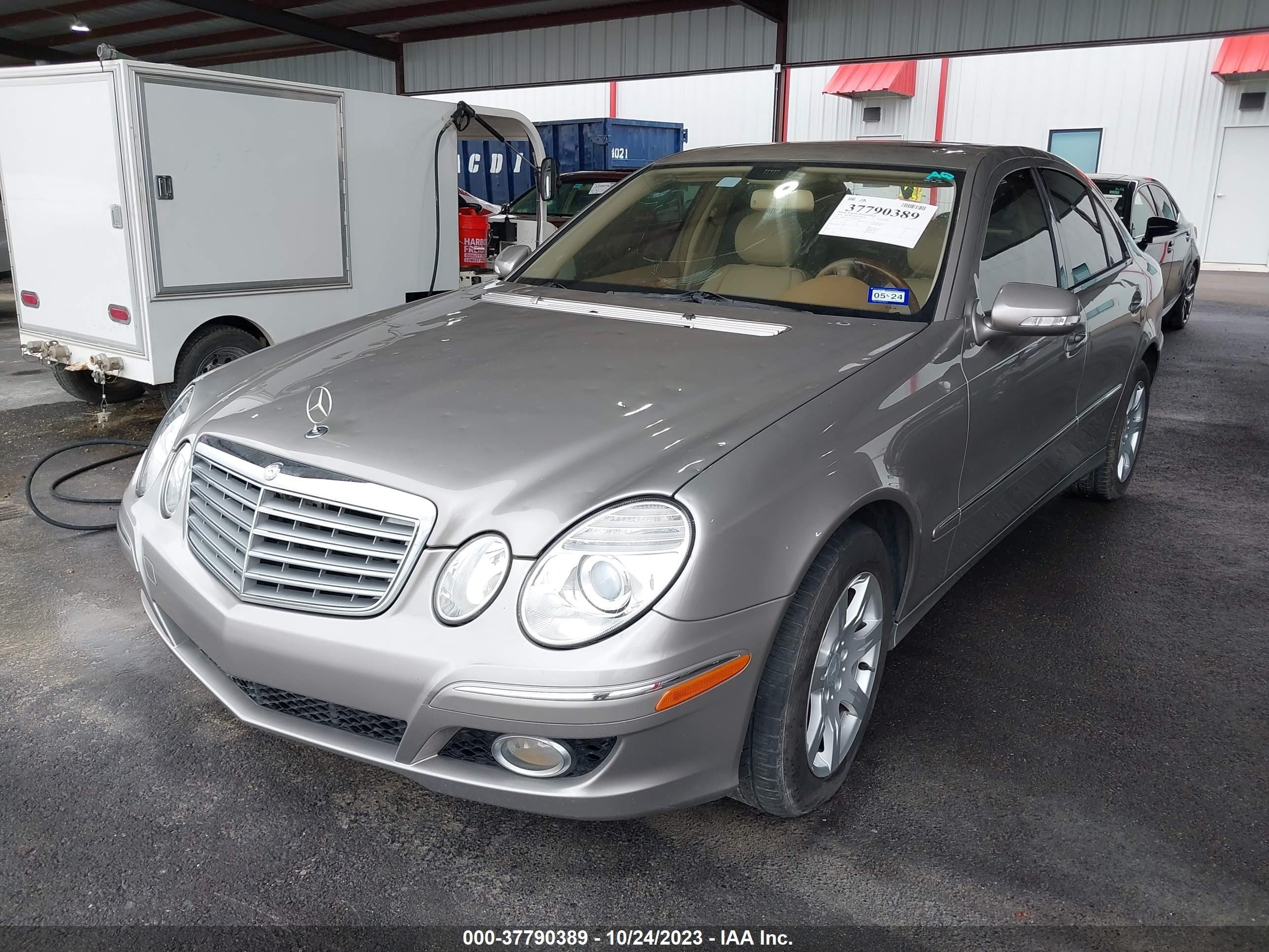 Photo 1 VIN: WDBUF22X39B397466 - MERCEDES-BENZ E-KLASSE 