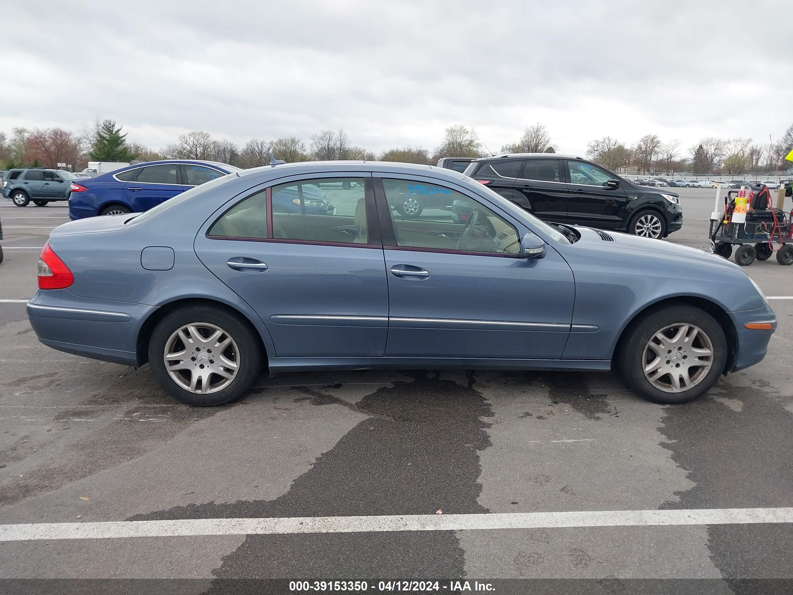 Photo 13 VIN: WDBUF22X67B059508 - MERCEDES-BENZ NULL 