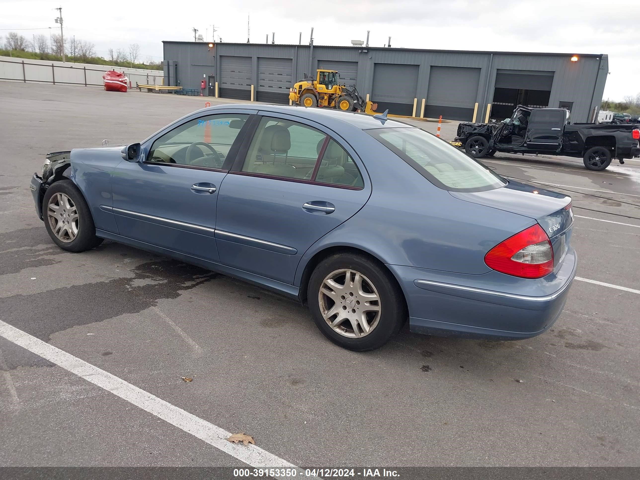 Photo 2 VIN: WDBUF22X67B059508 - MERCEDES-BENZ NULL 