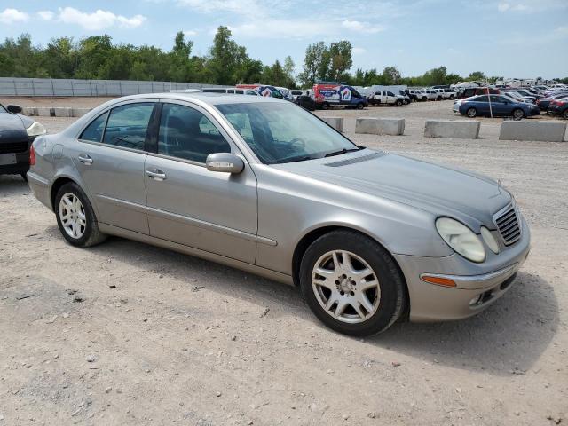 Photo 3 VIN: WDBUF26J25A574031 - MERCEDES-BENZ E-CLASS 