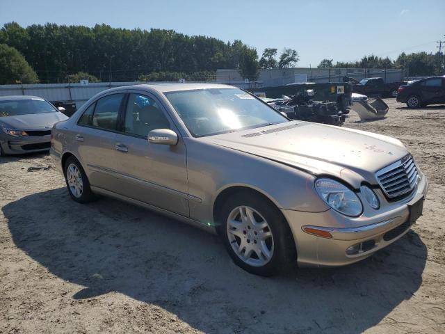 Photo 3 VIN: WDBUF26J45A704598 - MERCEDES-BENZ E 320 CDI 