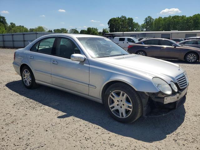 Photo 3 VIN: WDBUF26J55A658392 - MERCEDES-BENZ E-CLASS 