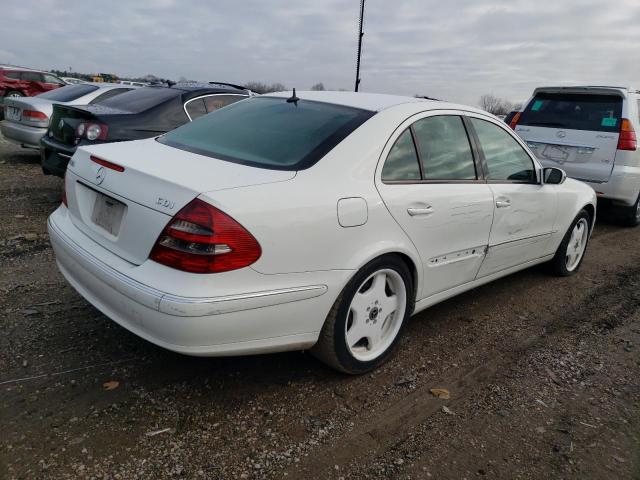 Photo 2 VIN: WDBUF26J75A704322 - MERCEDES-BENZ E-CLASS 