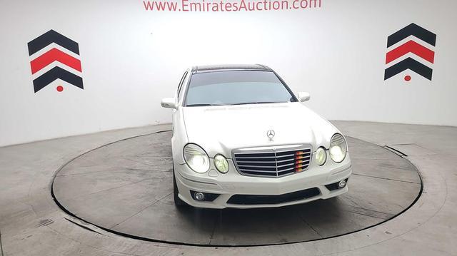 Photo 3 VIN: WDBUF54X49B383851 - MERCEDES E 