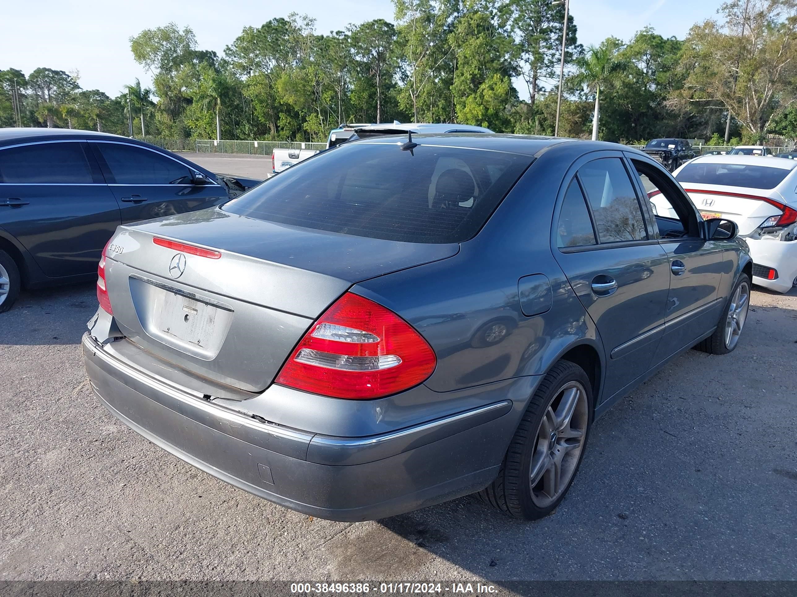 Photo 3 VIN: WDBUF56J06A820593 - MERCEDES-BENZ E-KLASSE 