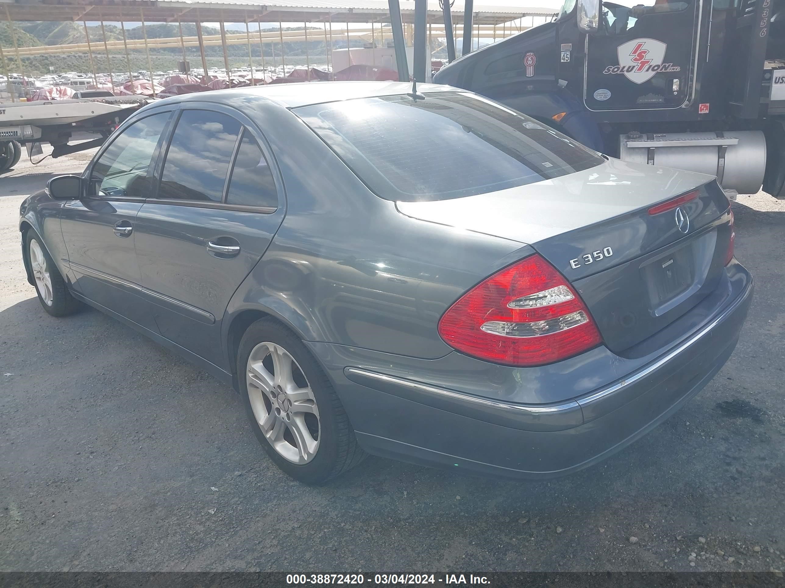 Photo 2 VIN: WDBUF56J46A954023 - MERCEDES-BENZ NULL 