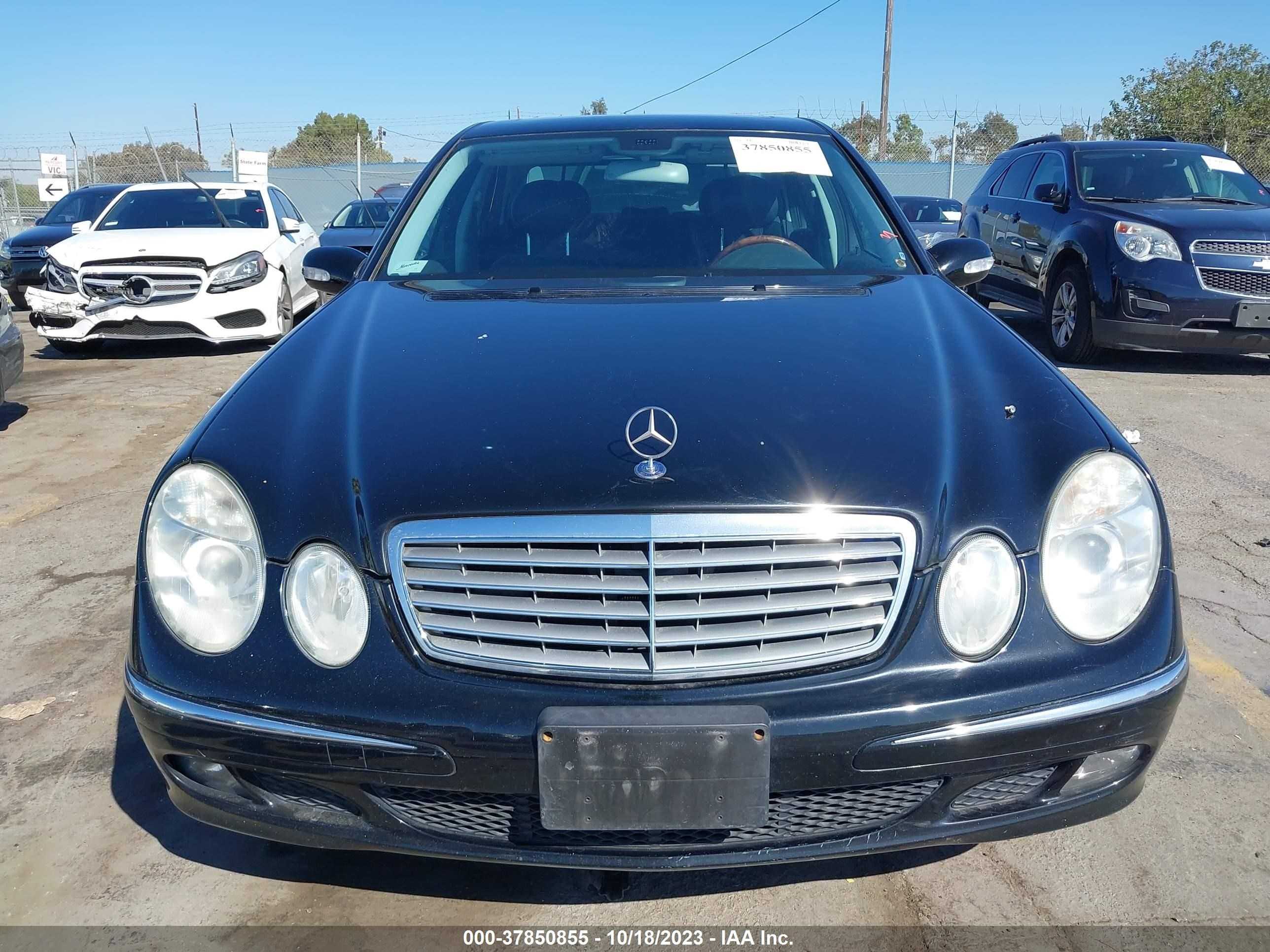 Photo 11 VIN: WDBUF56J66A805127 - MERCEDES-BENZ E-KLASSE 