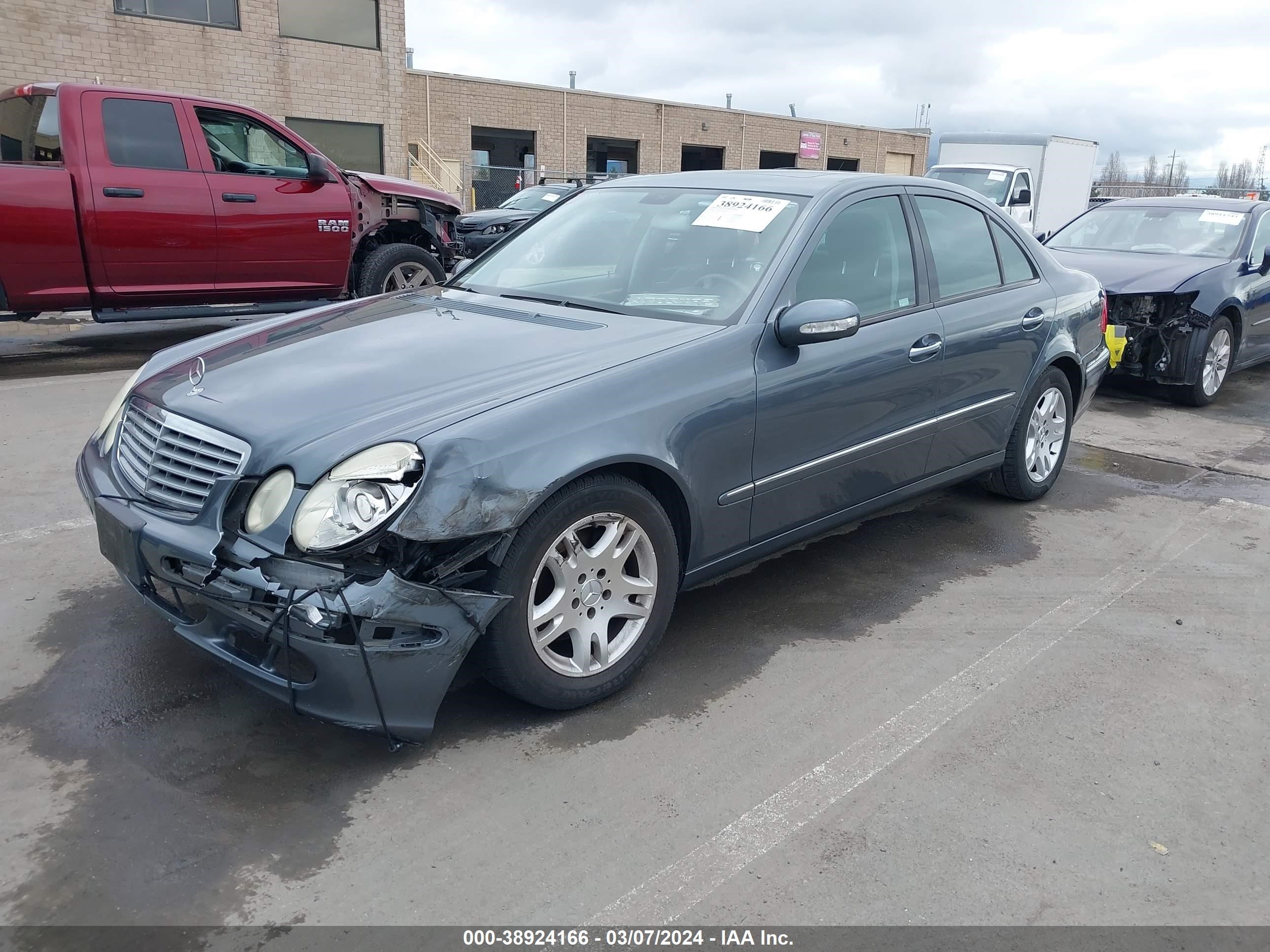 Photo 1 VIN: WDBUF56J66A813907 - MERCEDES-BENZ NULL 