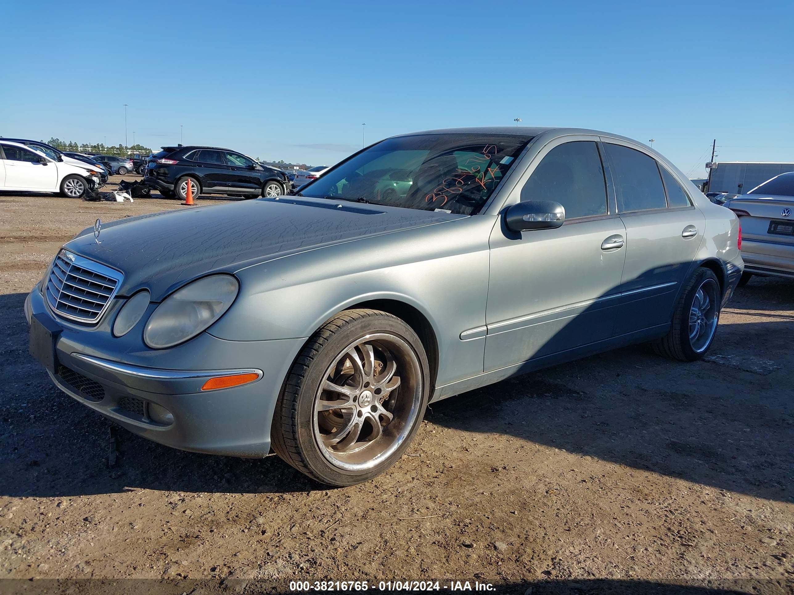 Photo 1 VIN: WDBUF56J66A820436 - MERCEDES-BENZ E-KLASSE 