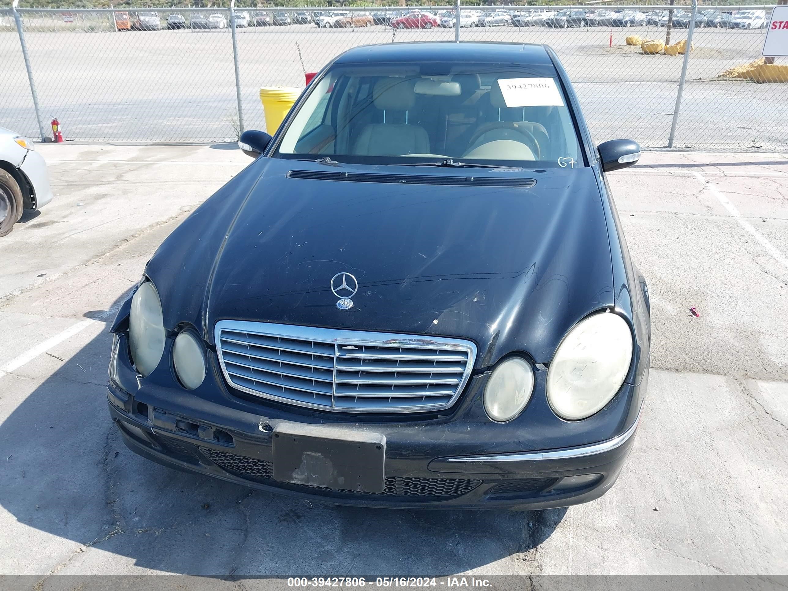 Photo 11 VIN: WDBUF56J96A904895 - MERCEDES-BENZ NULL 