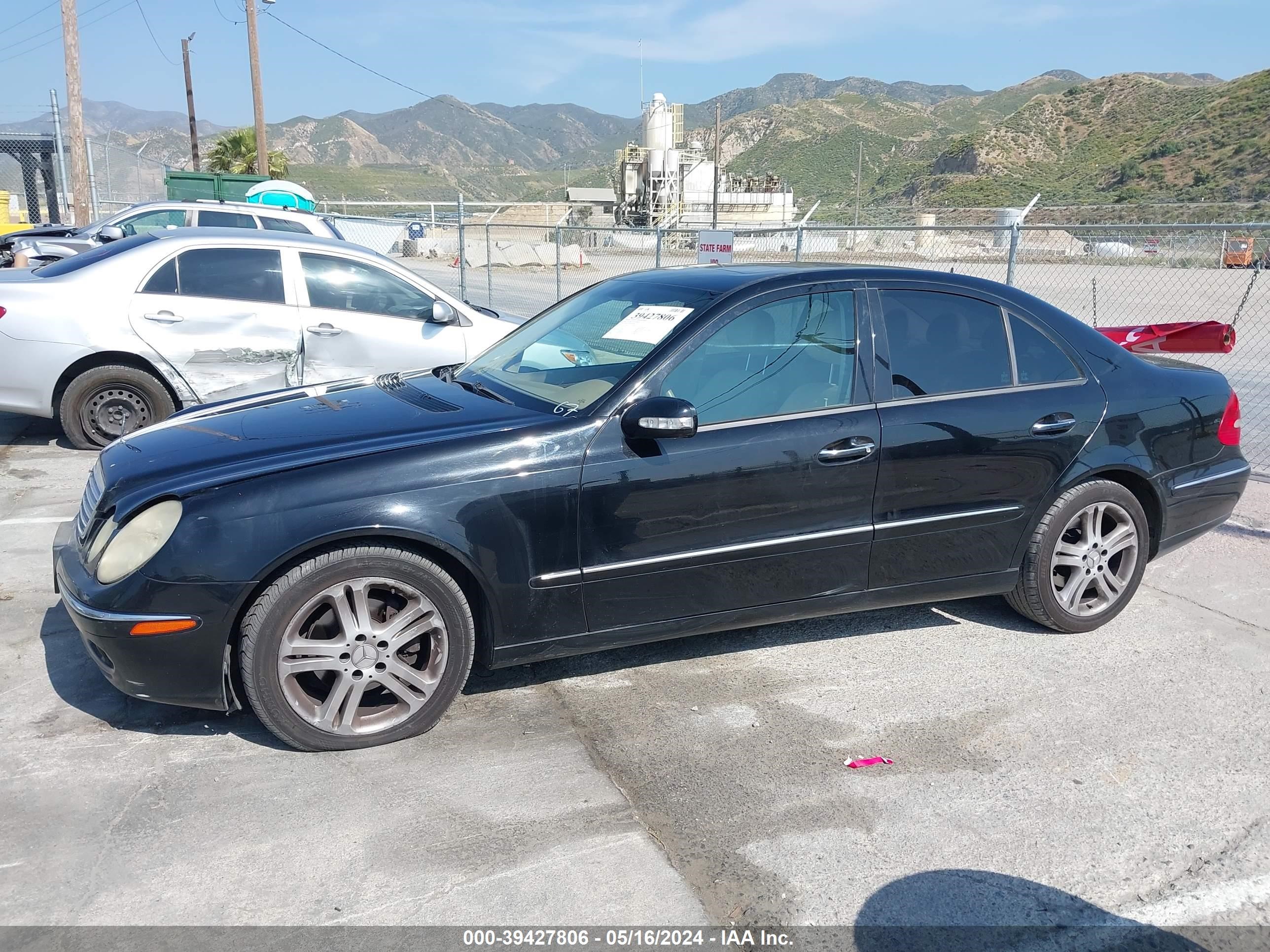 Photo 13 VIN: WDBUF56J96A904895 - MERCEDES-BENZ NULL 