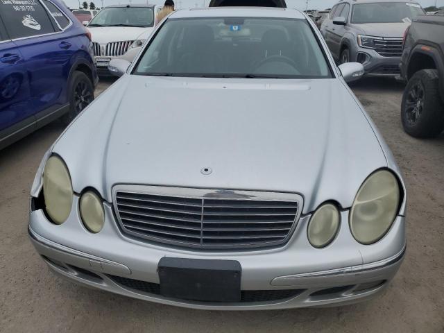 Photo 4 VIN: WDBUF56J96A959623 - MERCEDES-BENZ E 350 