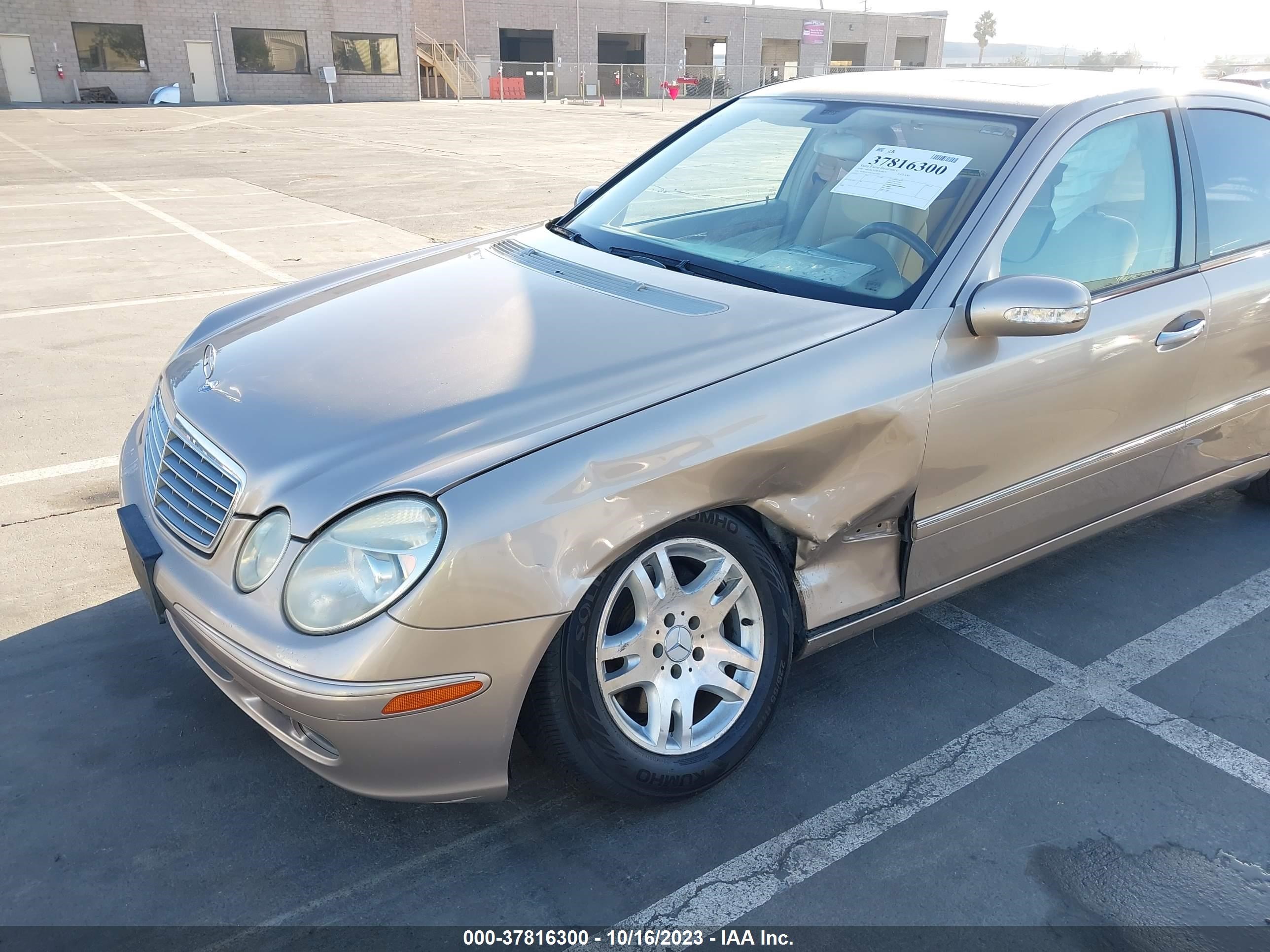 Photo 5 VIN: WDBUF56JX6A813456 - MERCEDES-BENZ E-KLASSE 