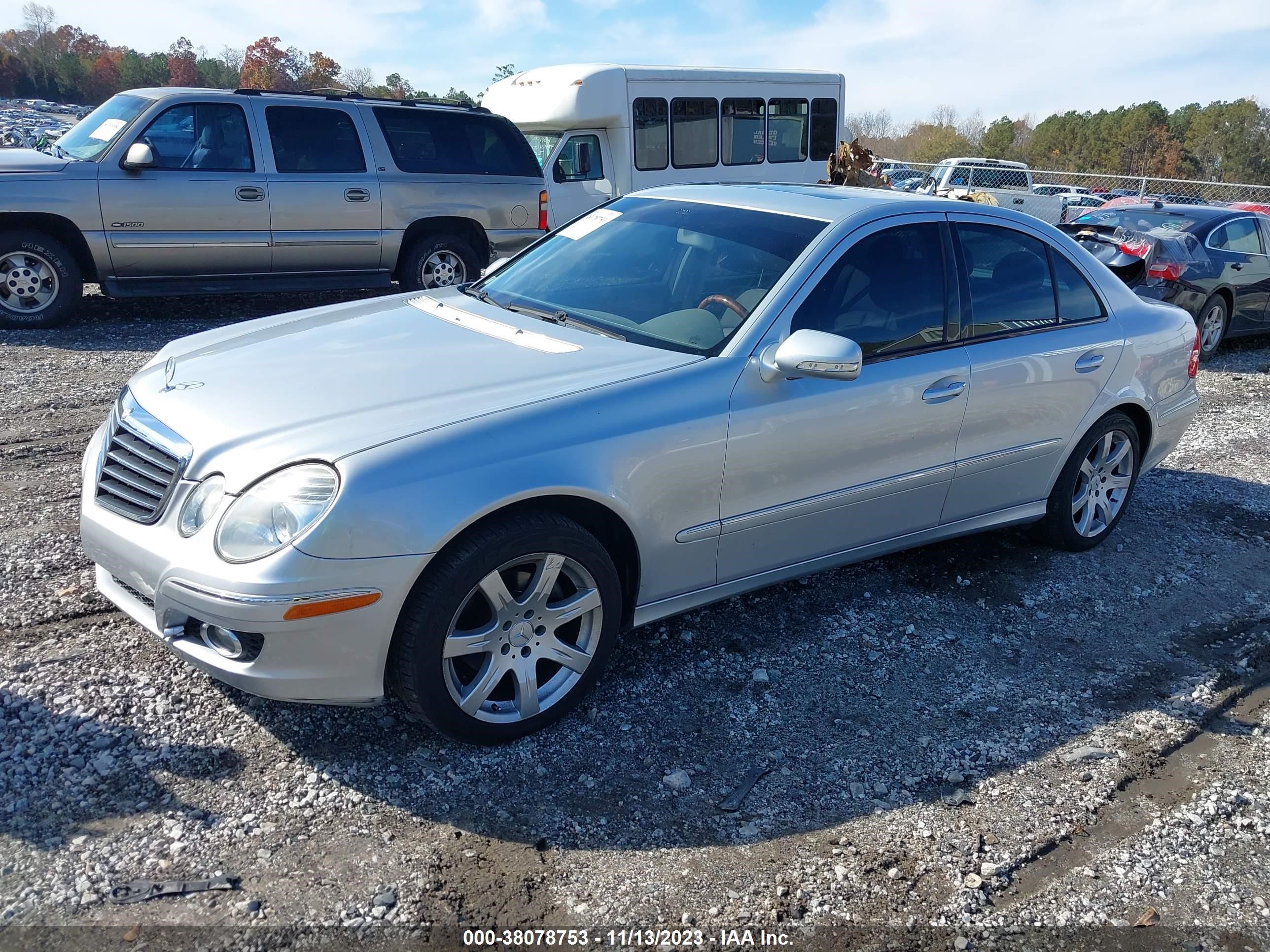 Photo 1 VIN: WDBUF56X07B041291 - MERCEDES-BENZ E 350 